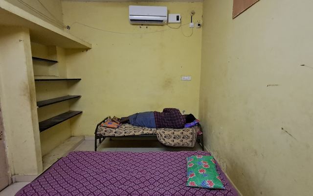 A quiet residential room at Dunamis where residents rest through medically supervised detoxification